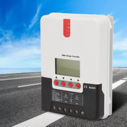 منظم طاقة شمسية سرني 30 أمبير - مزود بشاشة