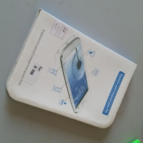 لاصق شاشة Samsung Galaxy S4 لاصق شاشة Samsung Galaxy S4